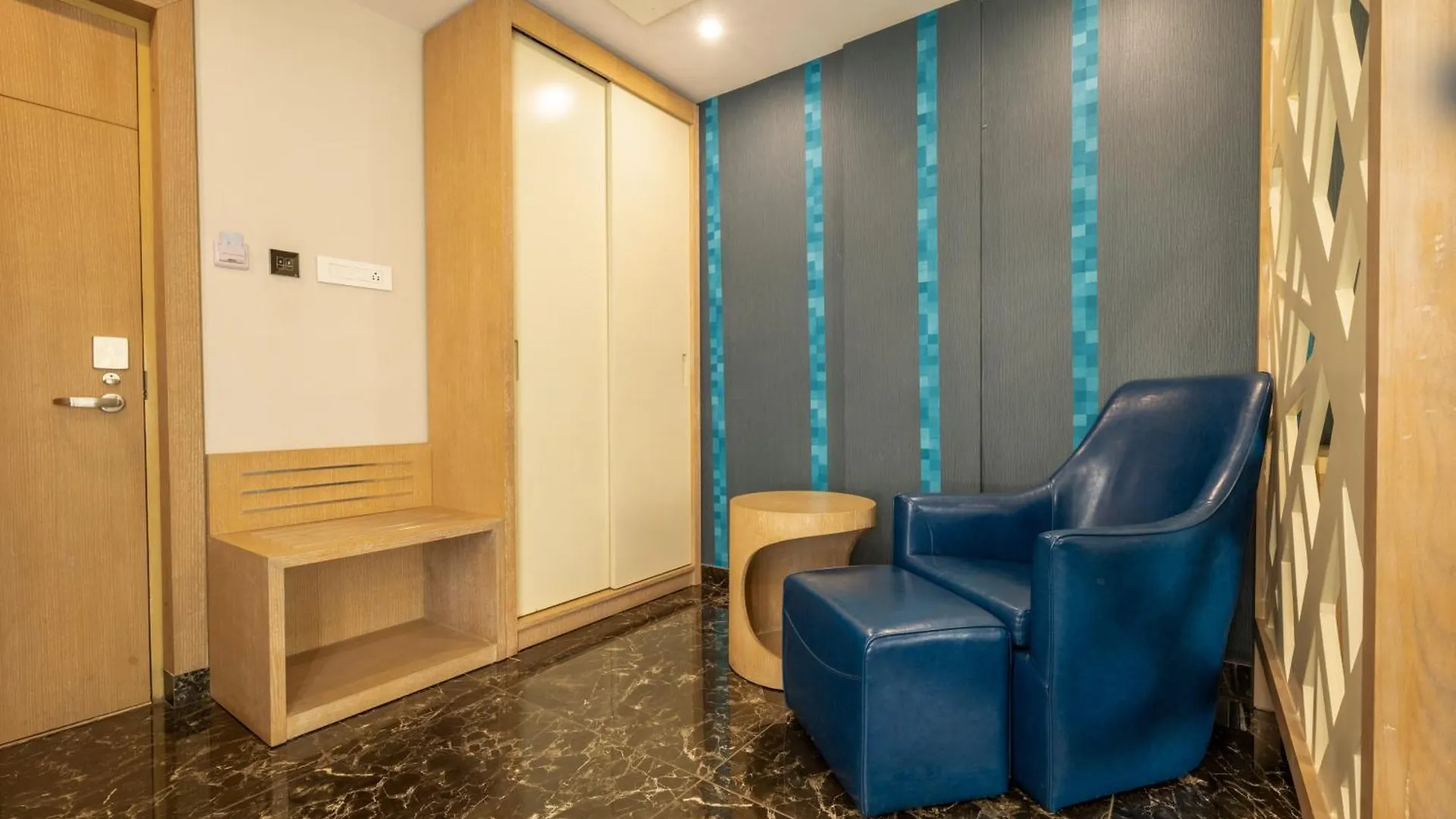 Mintotel Wayanad Sultan Bathery Hotel